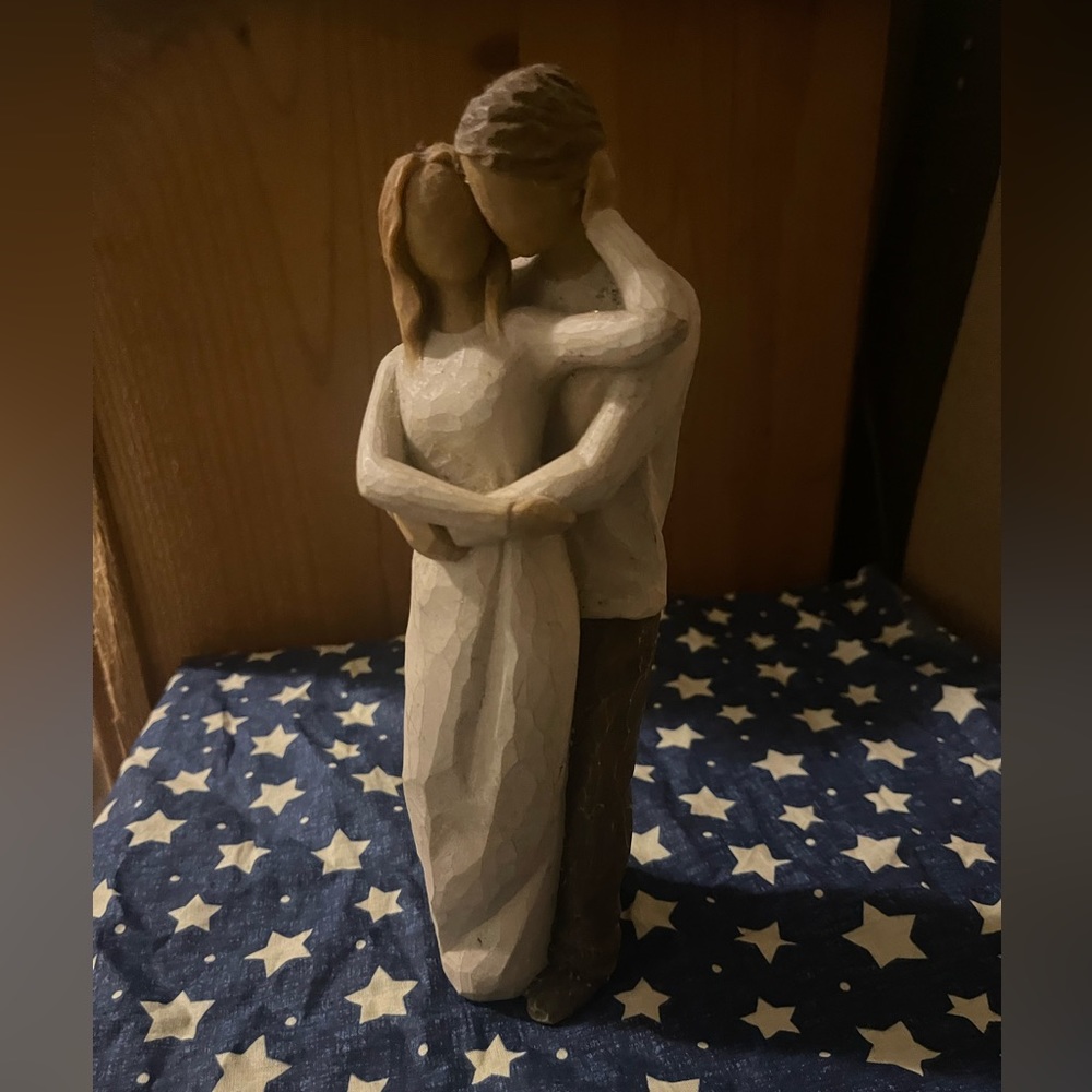 Husband/Wife Willow Tree figurine
